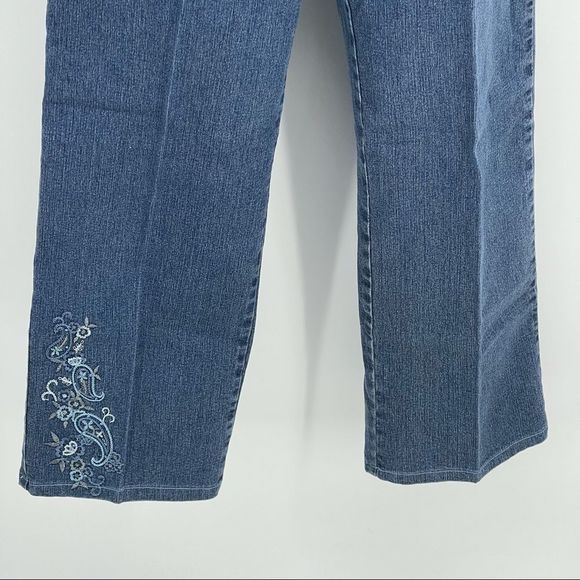 Erica embellished blue crop jeans - Picture 6 of 14